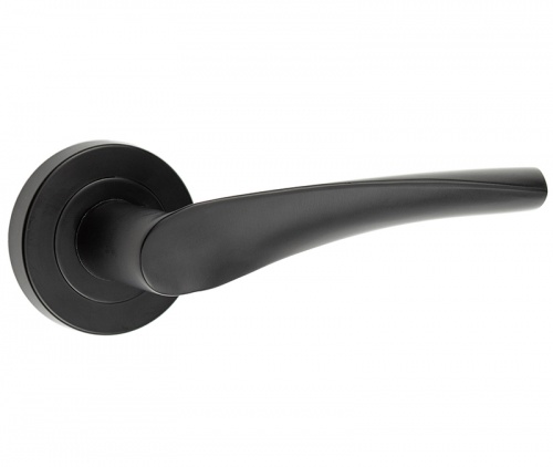 Nero Nero Vecta Lever on Rose Door Handle