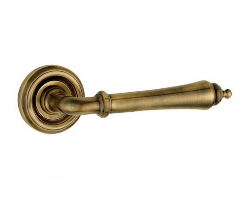 Jedo Camille Door Handle on Rose